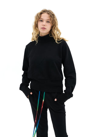 Solid Mock-neck Sweat